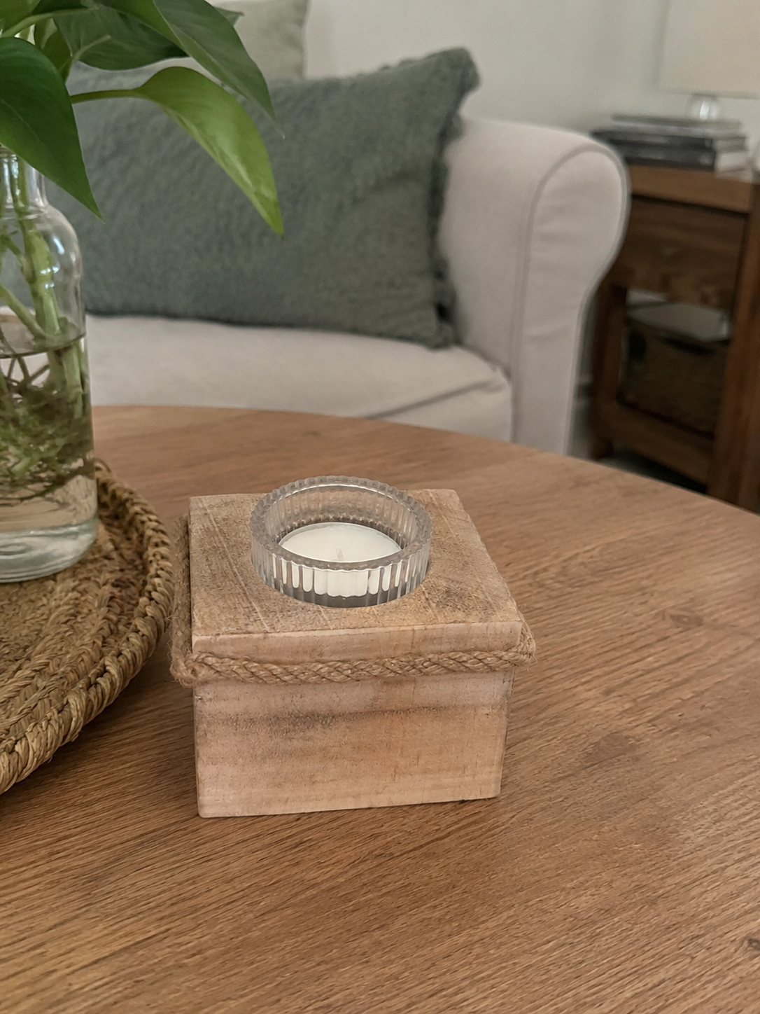 Portavelas de Madera Artesanal | Ilumina tu Hogar con un Toque Único