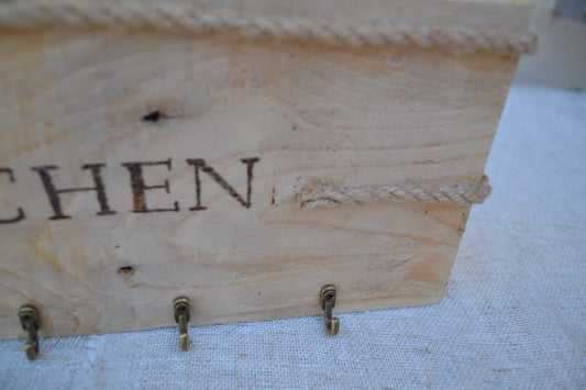 Pieza Decorativa "Kitchen" de Madera con Colgadores para Cocina | Kimori Arts