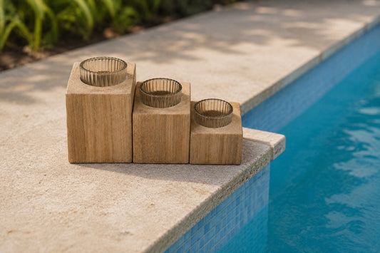 Portavelas de Madera para la Piscina | Crea un Ambiente Único en las Tardes de Verano