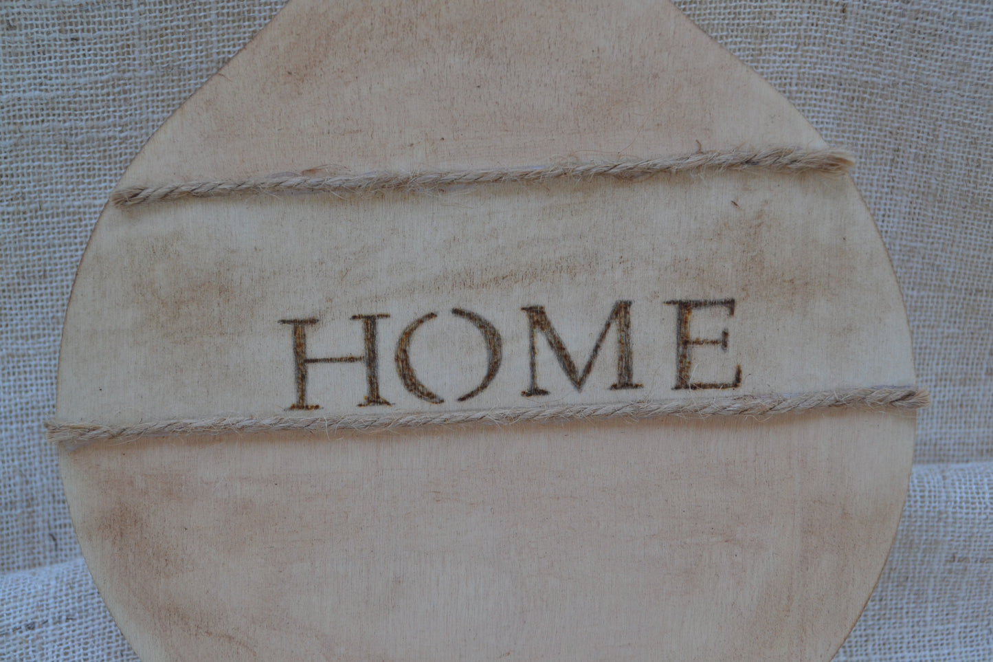 Placa Decorativa de Madera Fina "HOME"