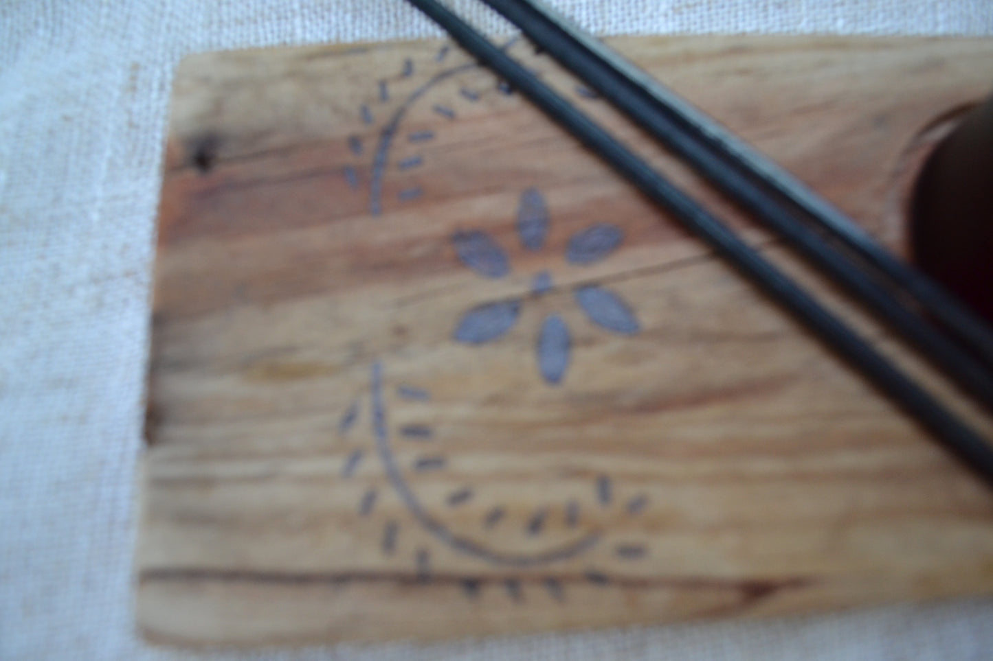 Base Decorativa de Madera para Mikado